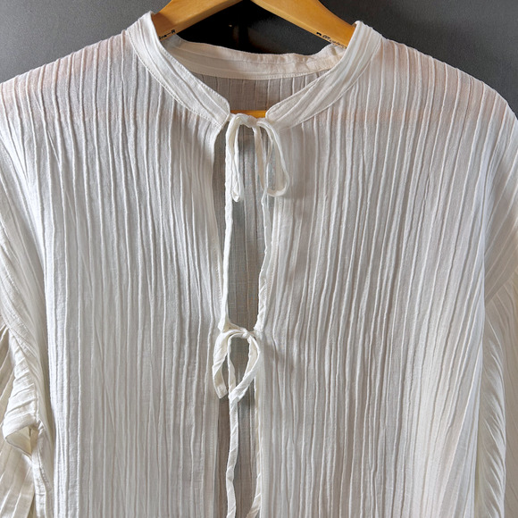 EAPHI NWT Romantic Minimalist Oversized Textured Gauzy Ethereal Balloon Sleeve - Picture 9 of 14